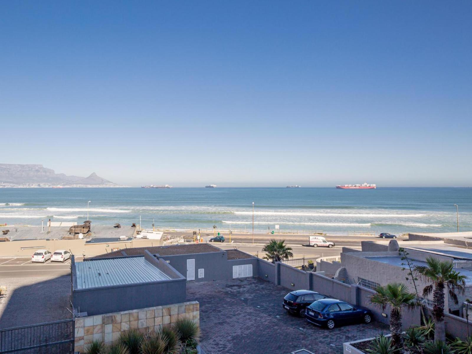 Infinity Self Catering Apartments Bloubergstrand Ruang foto