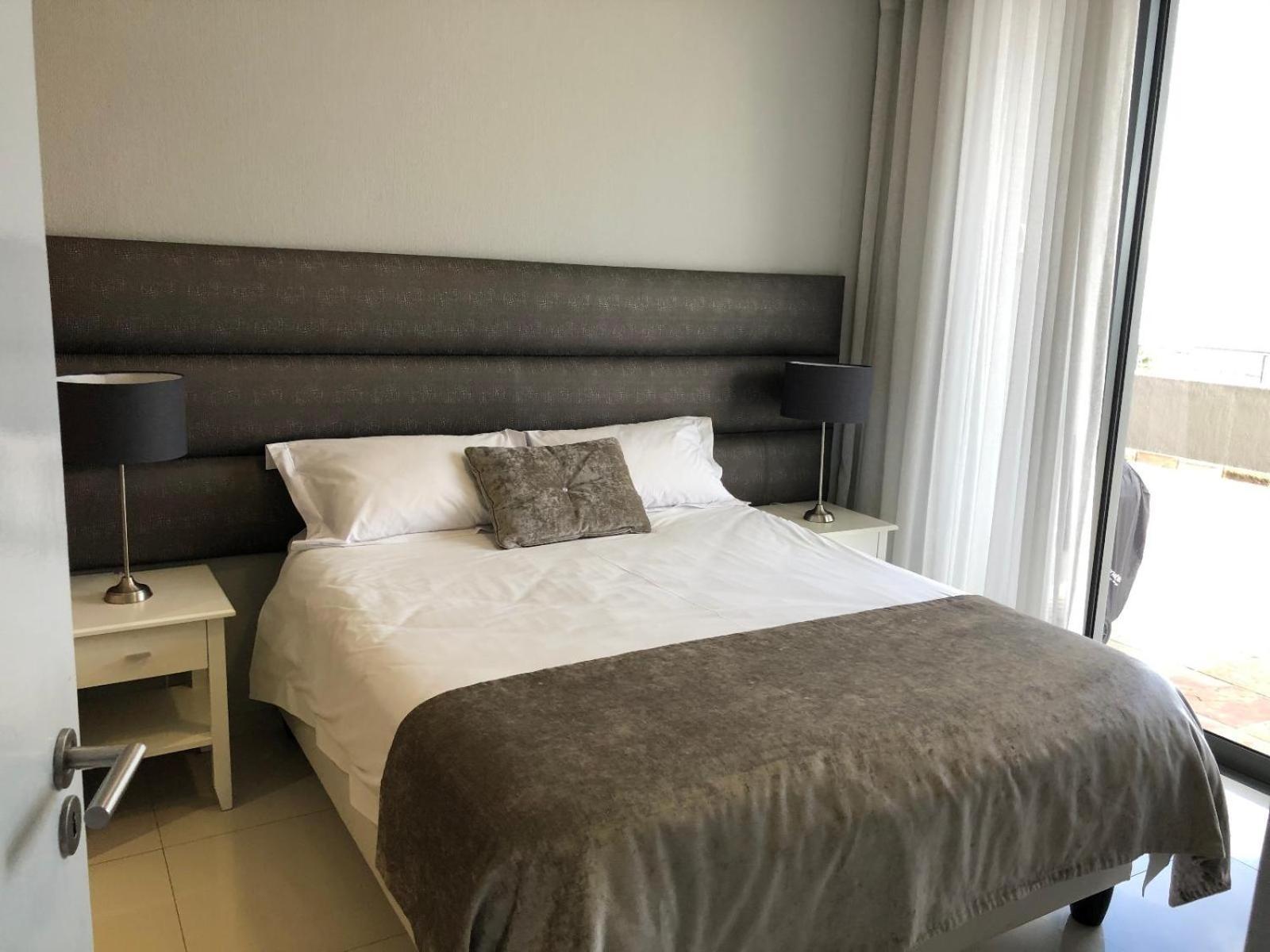 Infinity Self Catering Apartments Bloubergstrand Ruang foto