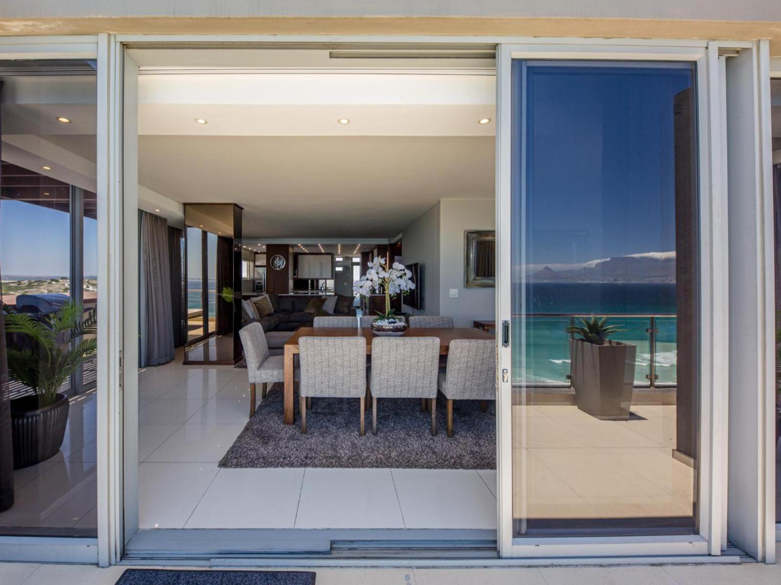 Infinity Self Catering Apartments Bloubergstrand Ruang foto