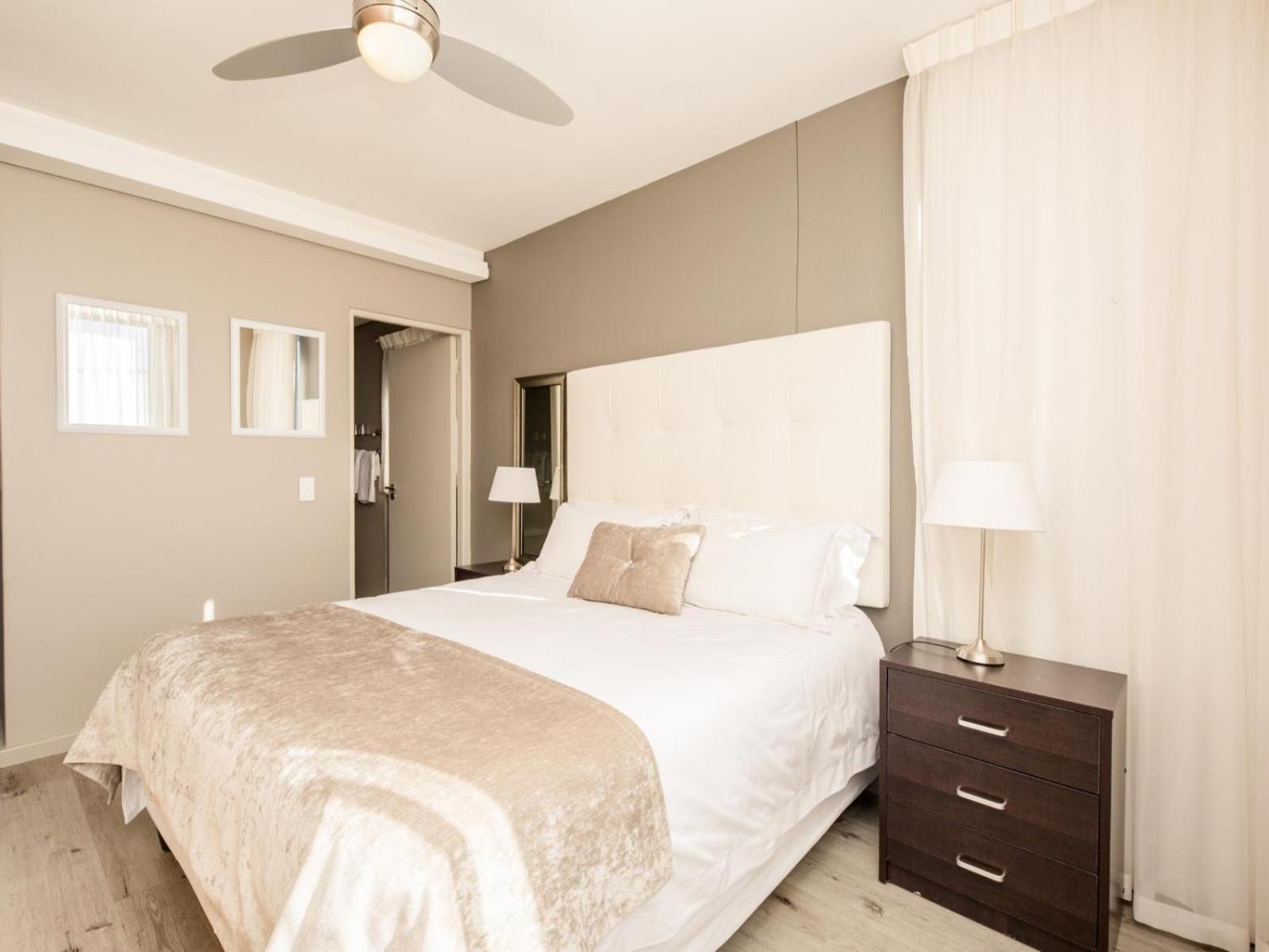 Infinity Self Catering Apartments Bloubergstrand Ruang foto