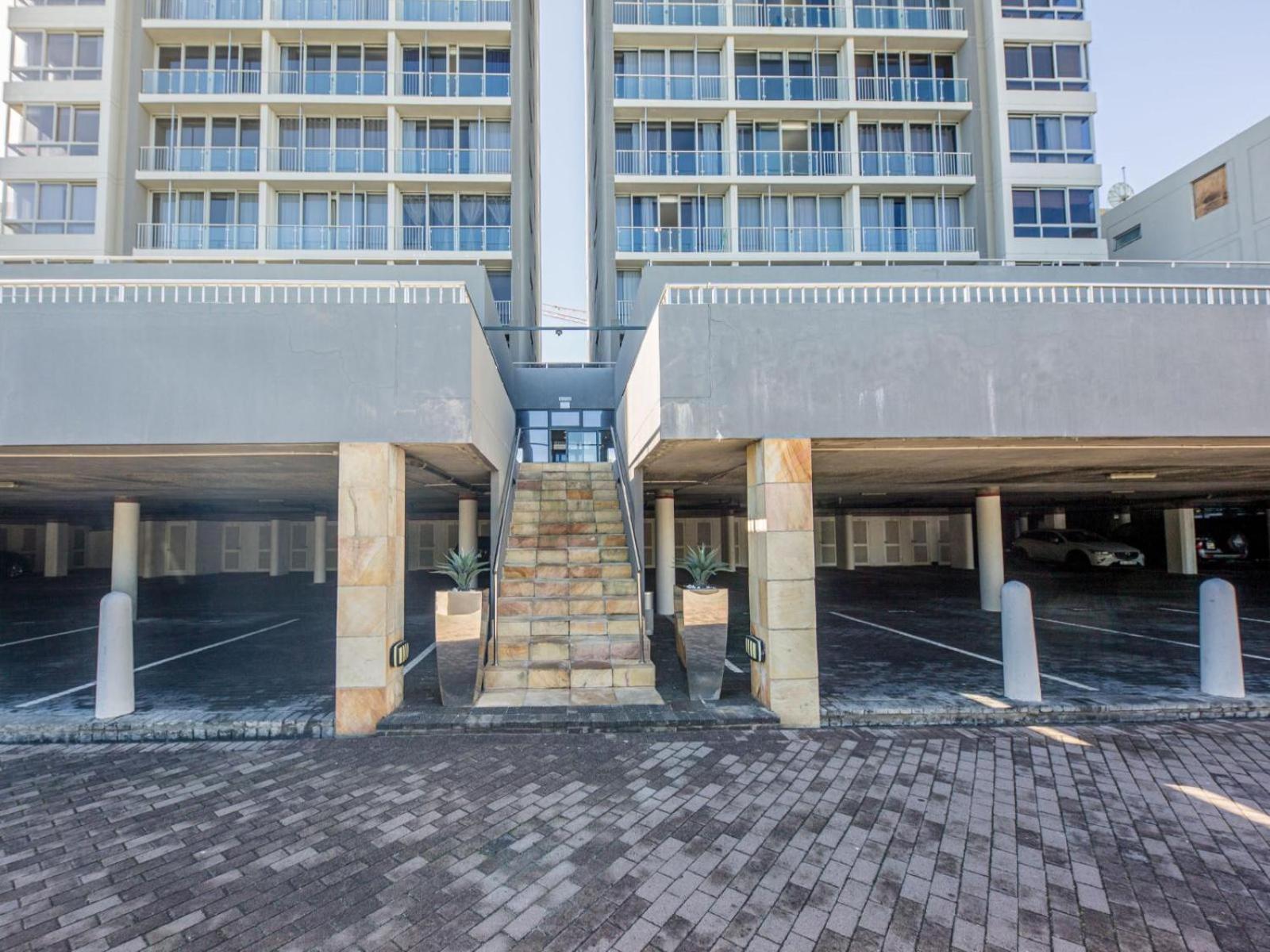 Infinity Self Catering Apartments Bloubergstrand Bagian luar foto